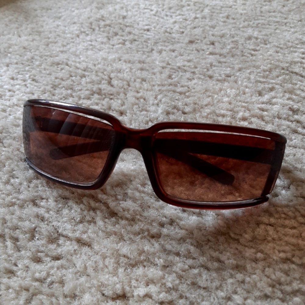 Brown Steve Madden Sunglasses, brown square frame sunglasses